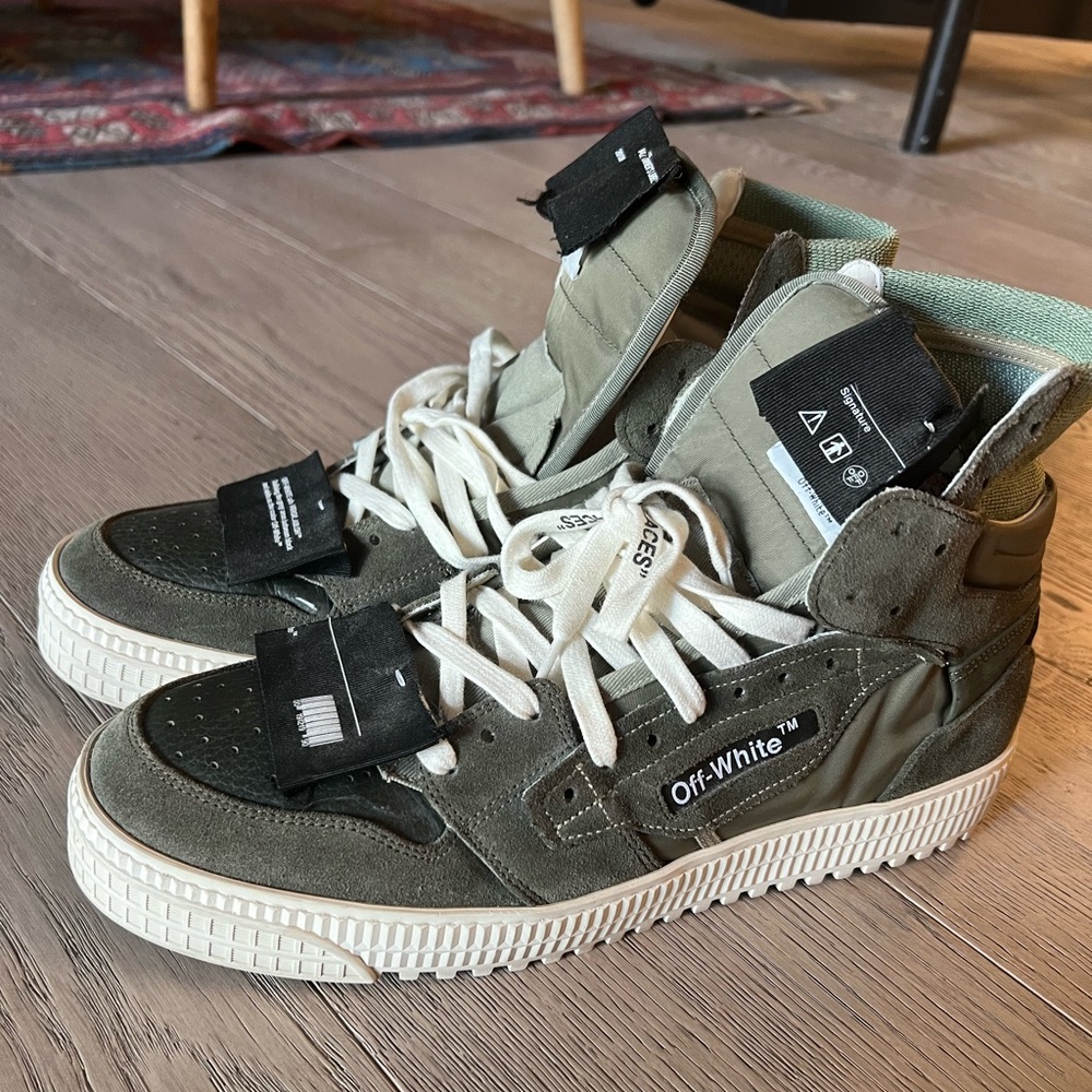 Off white 3.0 off court sneakers in khaki